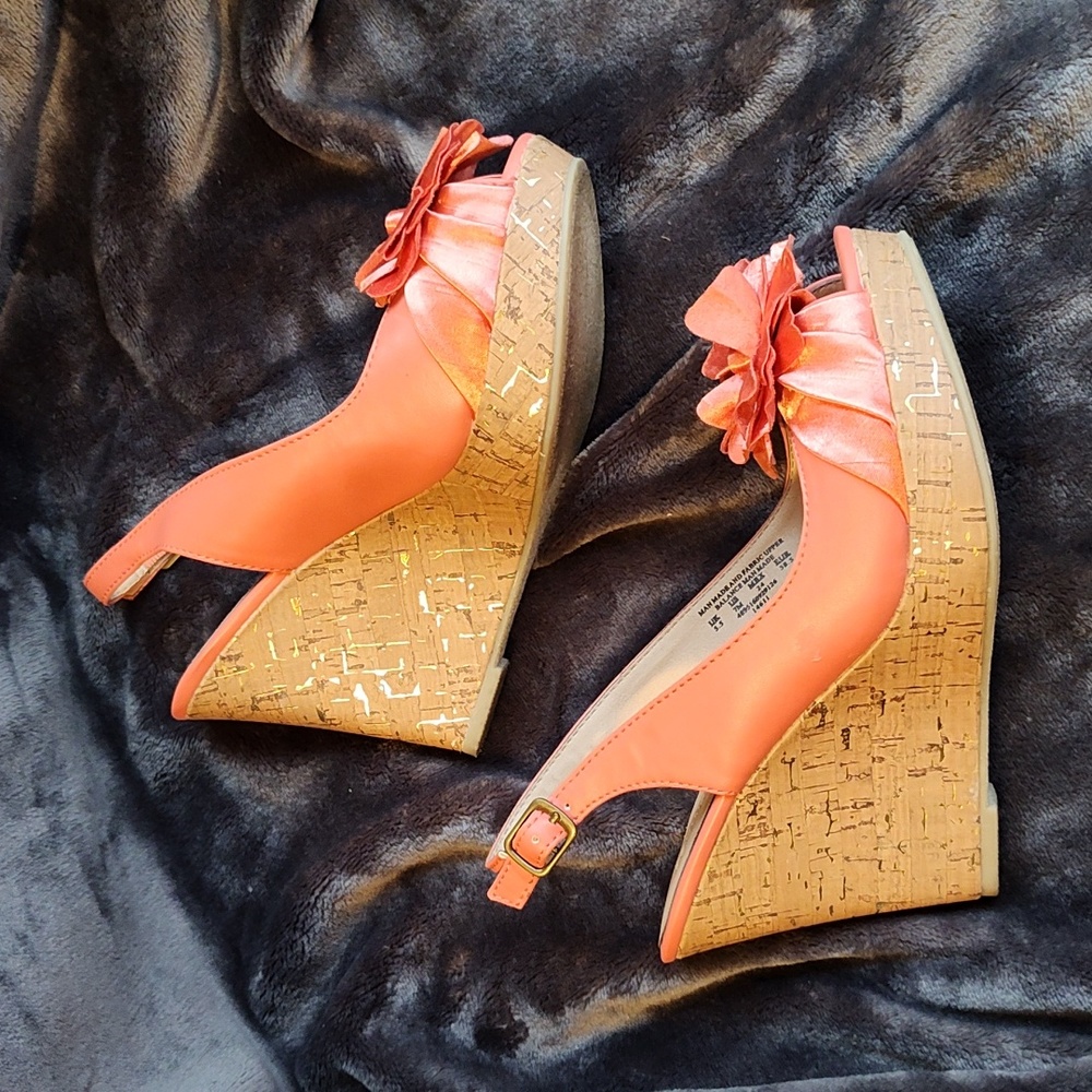 Coral Wedge Sandals with Floral and Gold Accents